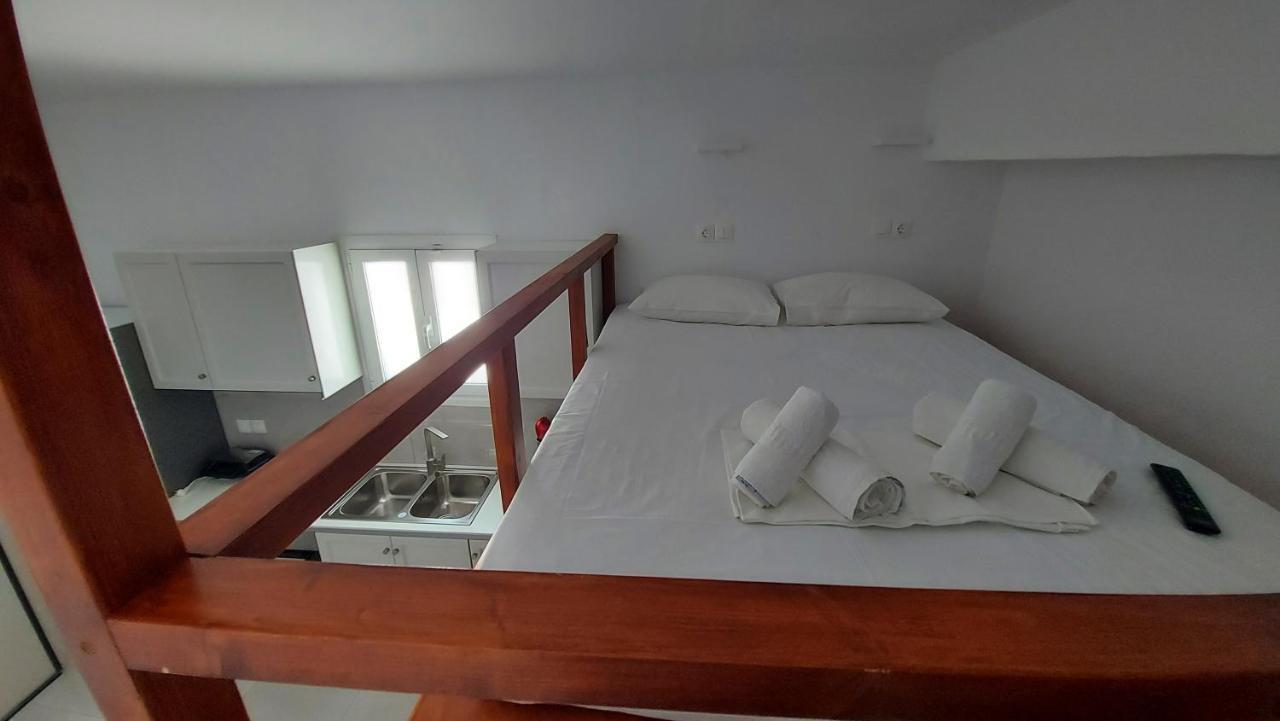NISO double Livadi (Serifos) Exterior foto